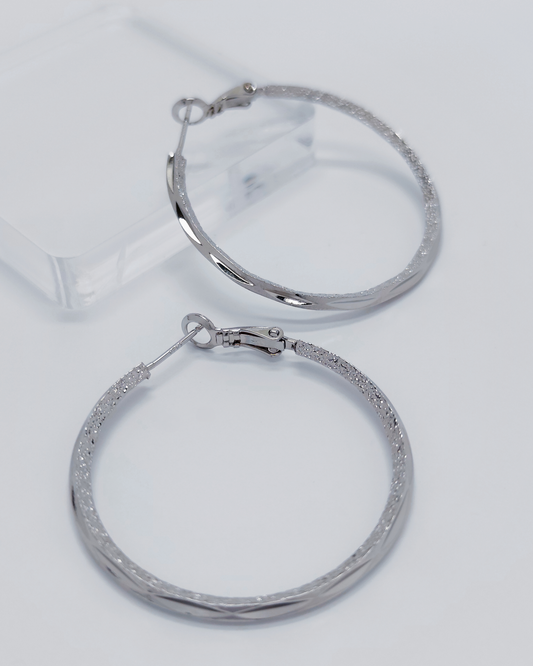 Affordable sterling silver earrings by Charminz – perfect for gifting or wearing daily, with a timeless minimalist design