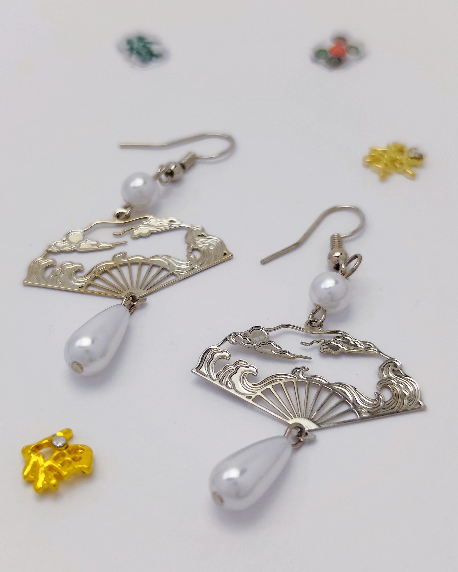 Charminz lightweight silver earrings – crafted with S925 silver, stylish minimalist jewelry ideal for daily outfits or special moments