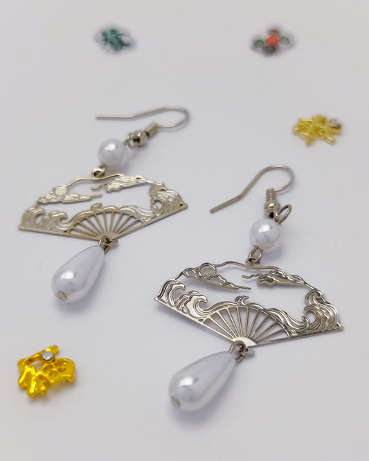 Charminz lightweight silver earrings – crafted with S925 silver, stylish minimalist jewelry ideal for daily outfits or special moments