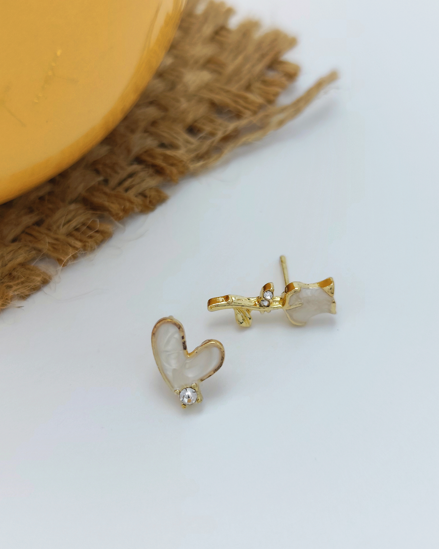 Trendy S925 silver earrings Malaysia – by Charminz, lightweight minimalist pieces that elevate your everyday look