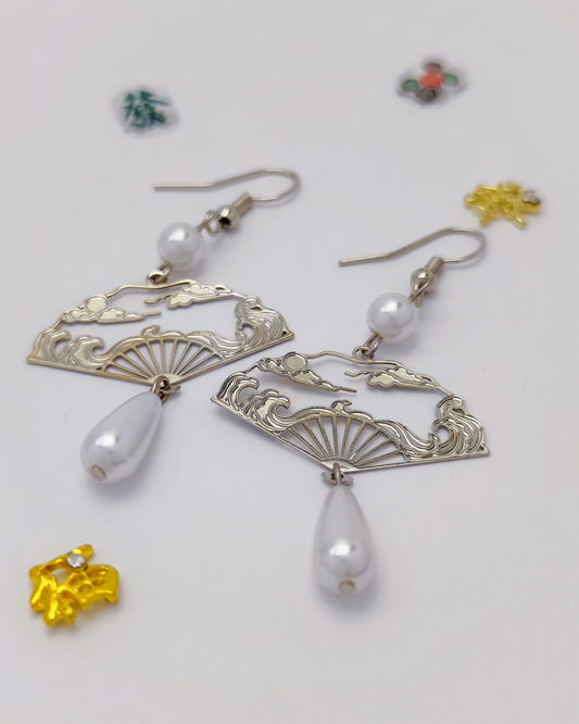 Hypoallergenic minimalist earrings made with S925 sterling silver – lightweight, elegant design for sensitive ears by Charminz