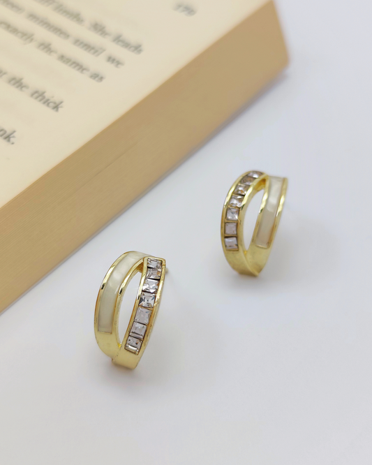 Charminz dainty silver earrings – lightweight and hypoallergenic S925 jewelry for modern minimalist fashion lovers