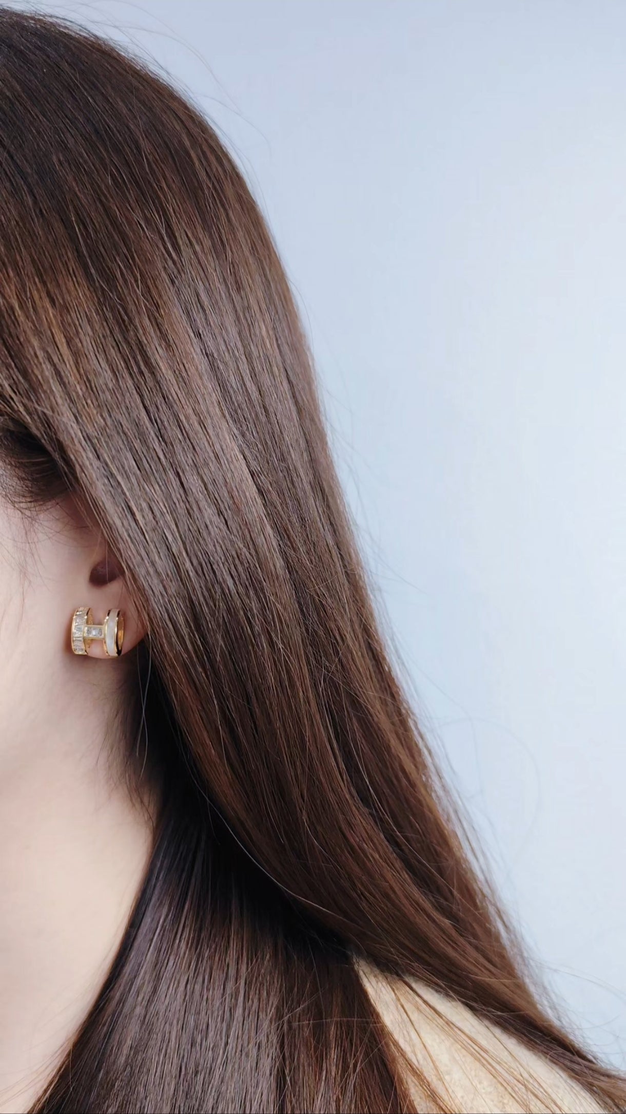 Helena Minimalist Stud Earrings