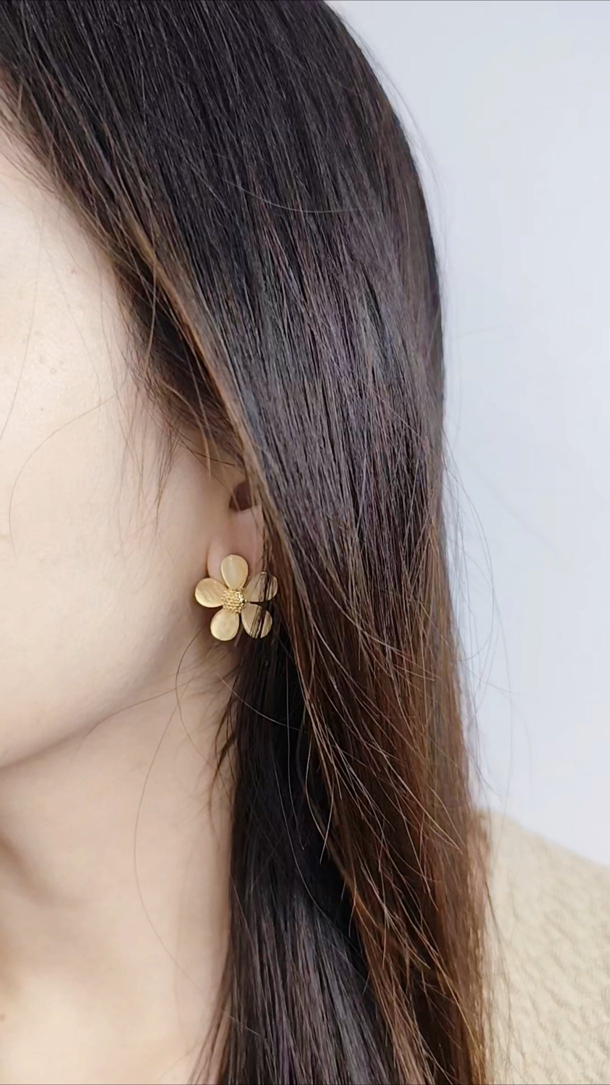 Tatiana Daisy Stud Earrings