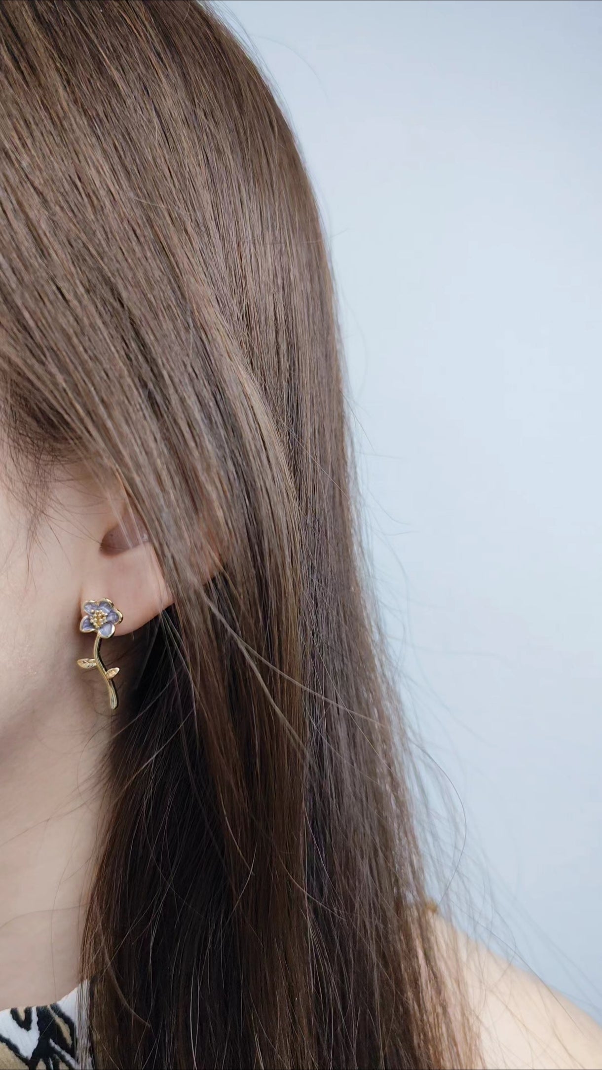 Freia Odd Petals Earrings
