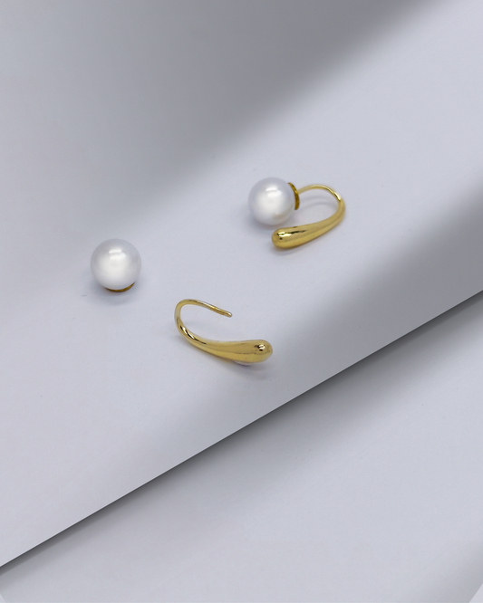 Charminz classic silver studs – minimalist and hypoallergenic S925 earrings for women with sensitive ears