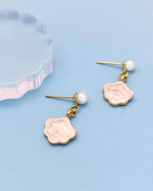 S925 minimalist earrings – Charminz design made for sensitive ears, elegant, lightweight, and stylish all day long